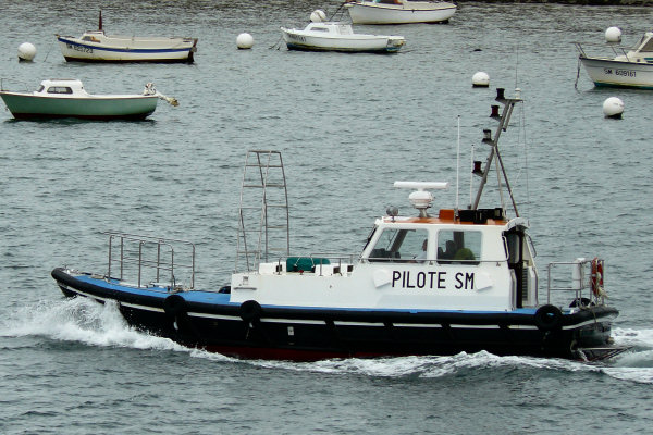 Saint-Malo (2008-04-07) - La pilotine Emeraude